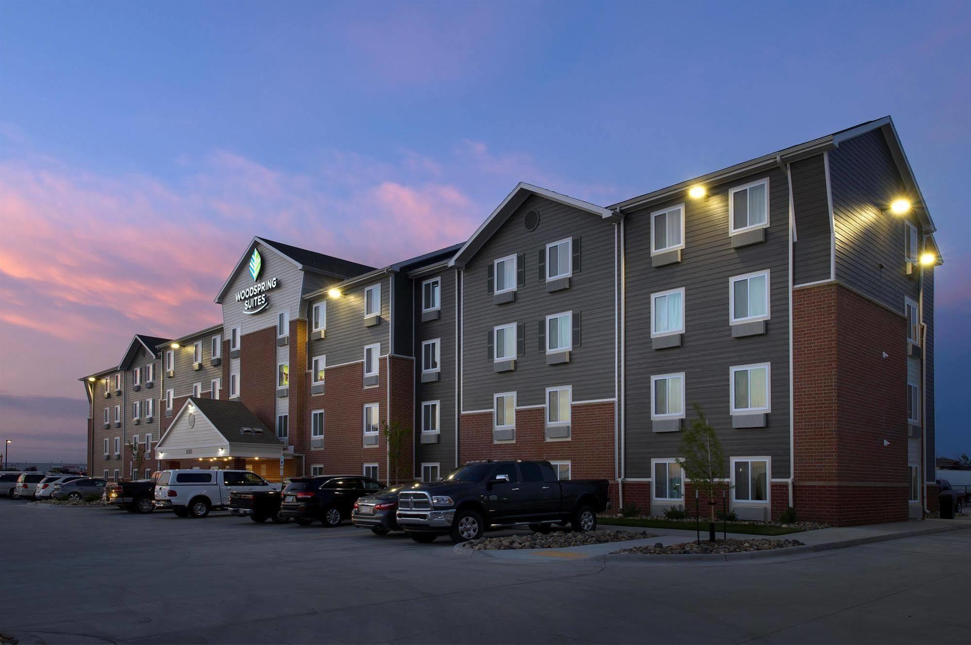 Woodspring Suites Fargo North Near Ndsu Luaran gambar