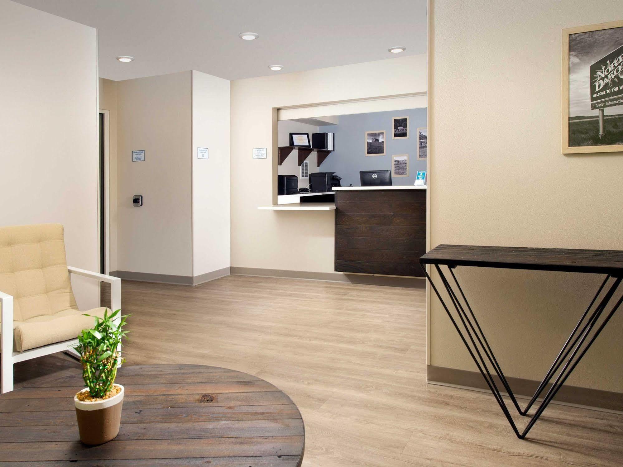 Woodspring Suites Fargo North Near Ndsu Luaran gambar
